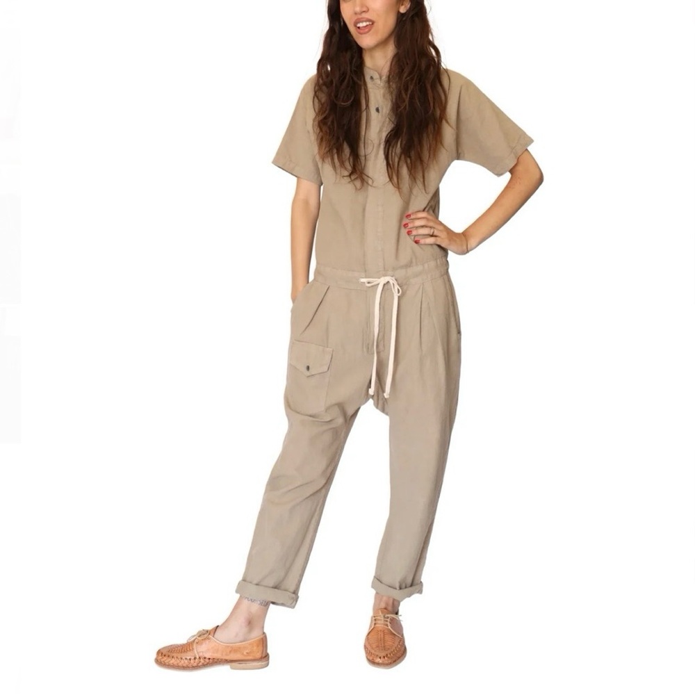 Seeker Short Sleeve Unisex jumpsuit (black)